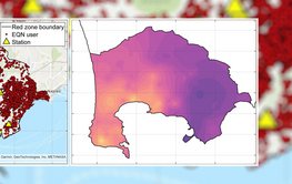 Excerpt from a map of the Phlegraean Fields near Naples, Italy: Left: Red dots mark smartphone sensors, yellow triangles mark fixed seismological stations. Right: The area is coloured in shades of yellow, red and purple according to the amplification of seismic waves.