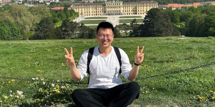 Dieses Foto zeigt Dr. Miao Dong