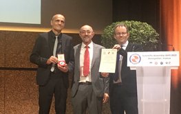 Drei Männer: Bruno Merz + 2 Personenen von der Internationalen Vereinigung für Hydrologie