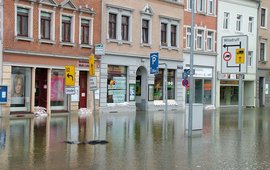Fooding of a street