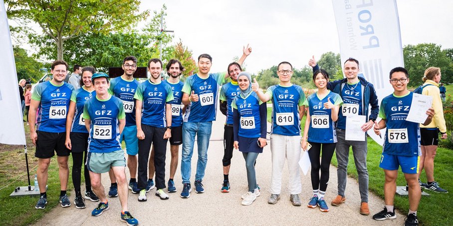 Die teilnehmenden GFZ Mitarbeiter als Gruppenfoto