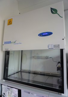 Laminar flow cabinet -ENVAIR