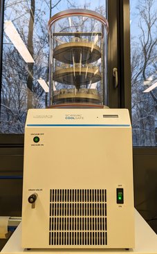 Coolsafe 110-4 Pro Freeze Dryer - LaboGene