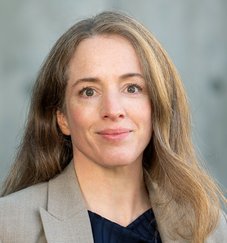 Portraitfoto, abgeschnitten Schulterhöhe