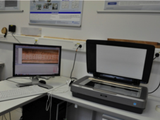 Kalibrierter optischer Scanner und WinDendro©-Analysesoftware