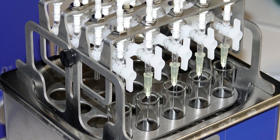 turboevaporator for lab usage, to gain samples out of solvents (turbovap), in-house development